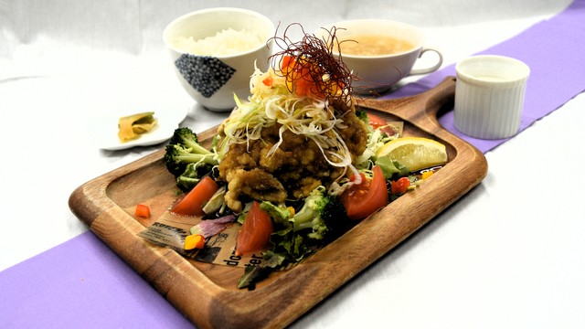 恵那鶏の油淋鶏御膳